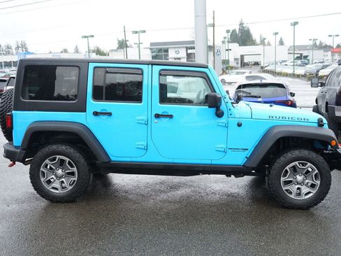 Used 2018 Jeep Wrangler Unlimited Rubicon w/ Connectivity Group image 6