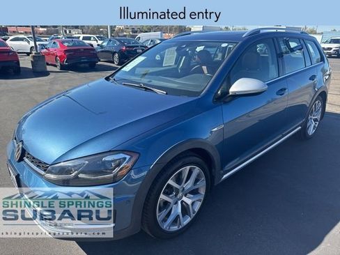 Used 2018 Volkswagen Golf Alltrack SEL image 11