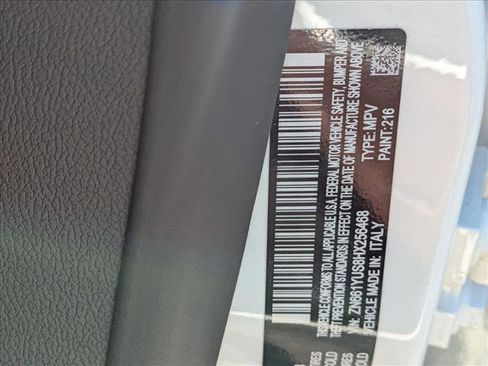 Used 2017 Maserati Levante S image 17