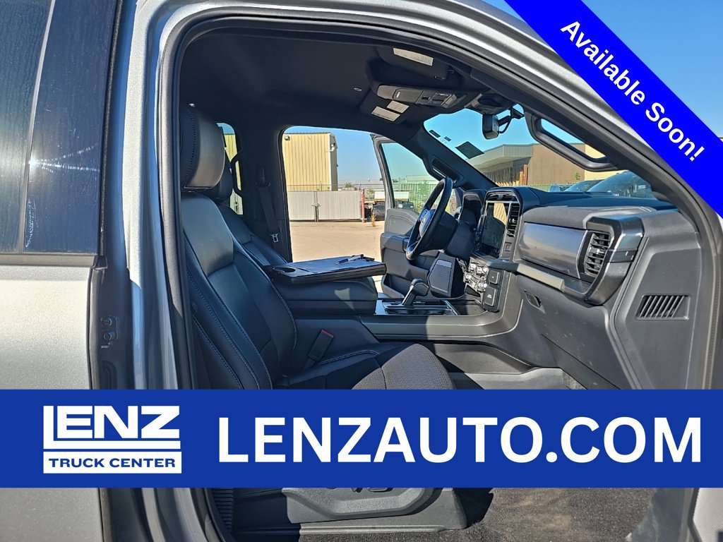 Used 2025 Ford F150 Lariat AWD/4WD image 17