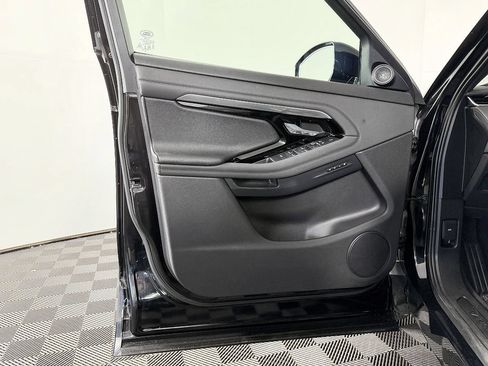 Used 2020 Land Rover Range Rover Evoque SE AWD/4WD image 28