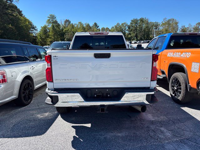 Used 2021 Chevrolet Silverado 2500 LTZ AWD/4WD image 6