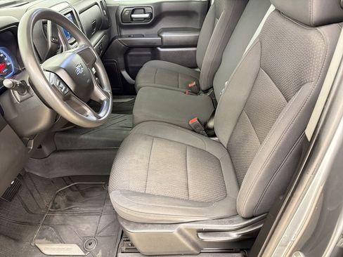 Used 2021 Chevrolet Silverado 1500 Custom Trail Boss w/ LPO, Dark Essentials Package image 5