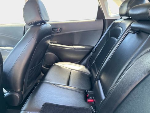 Used 2018 Hyundai Kona SEL FWD image 14