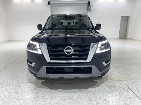 Used 2021 Nissan Armada SV image 8