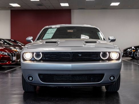 Used 2019 Dodge Challenger SXT w/ Blacktop Package RWD image 10