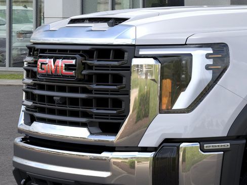 New 2026 GMC Sierra 2500 Pro w/ Convenience Package AWD/4WD image 13
