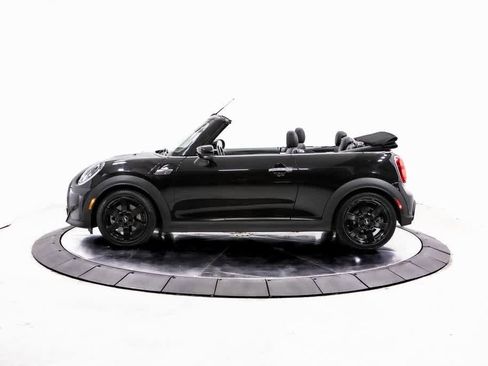 Used 2022 MINI Cooper S image 32