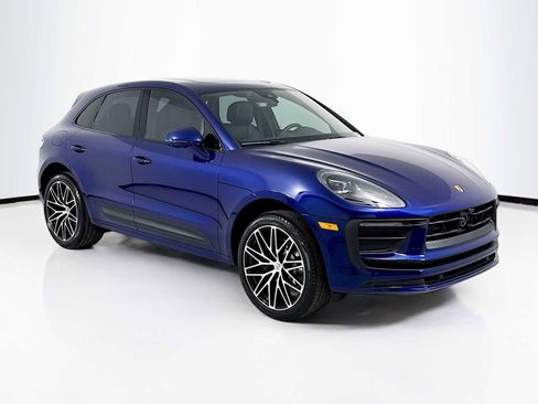 New 2026 Porsche Macan image 7