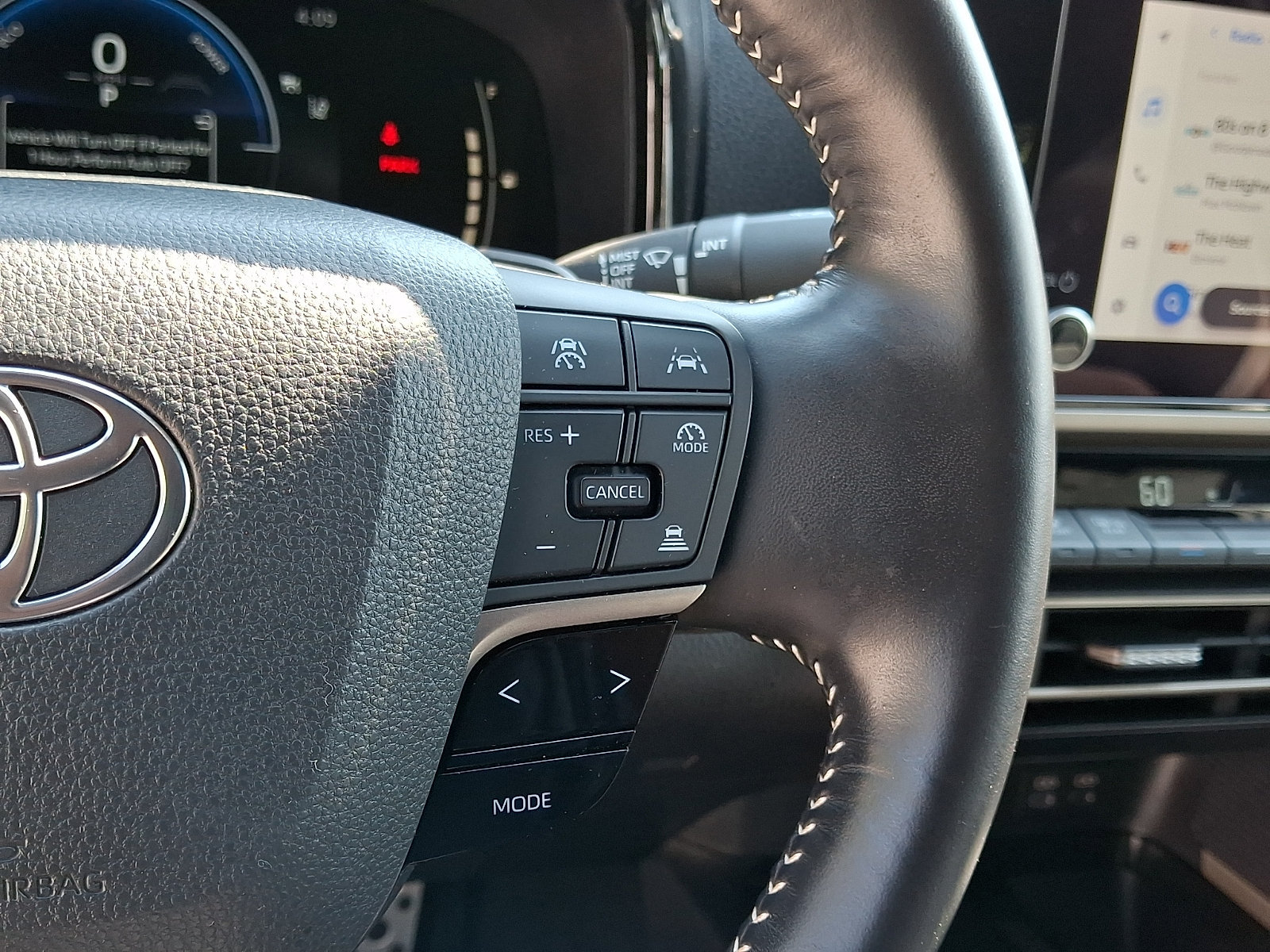 Certified 2025 Toyota Camry SE FWD image 22