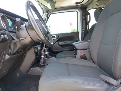 Used 2022 Jeep Wrangler Unlimited Sport AWD/4WD image 10