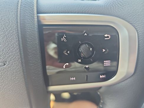 New 2026 Nissan Armada SV image 11