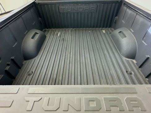 Used 2025 Toyota Tundra Limited image 31