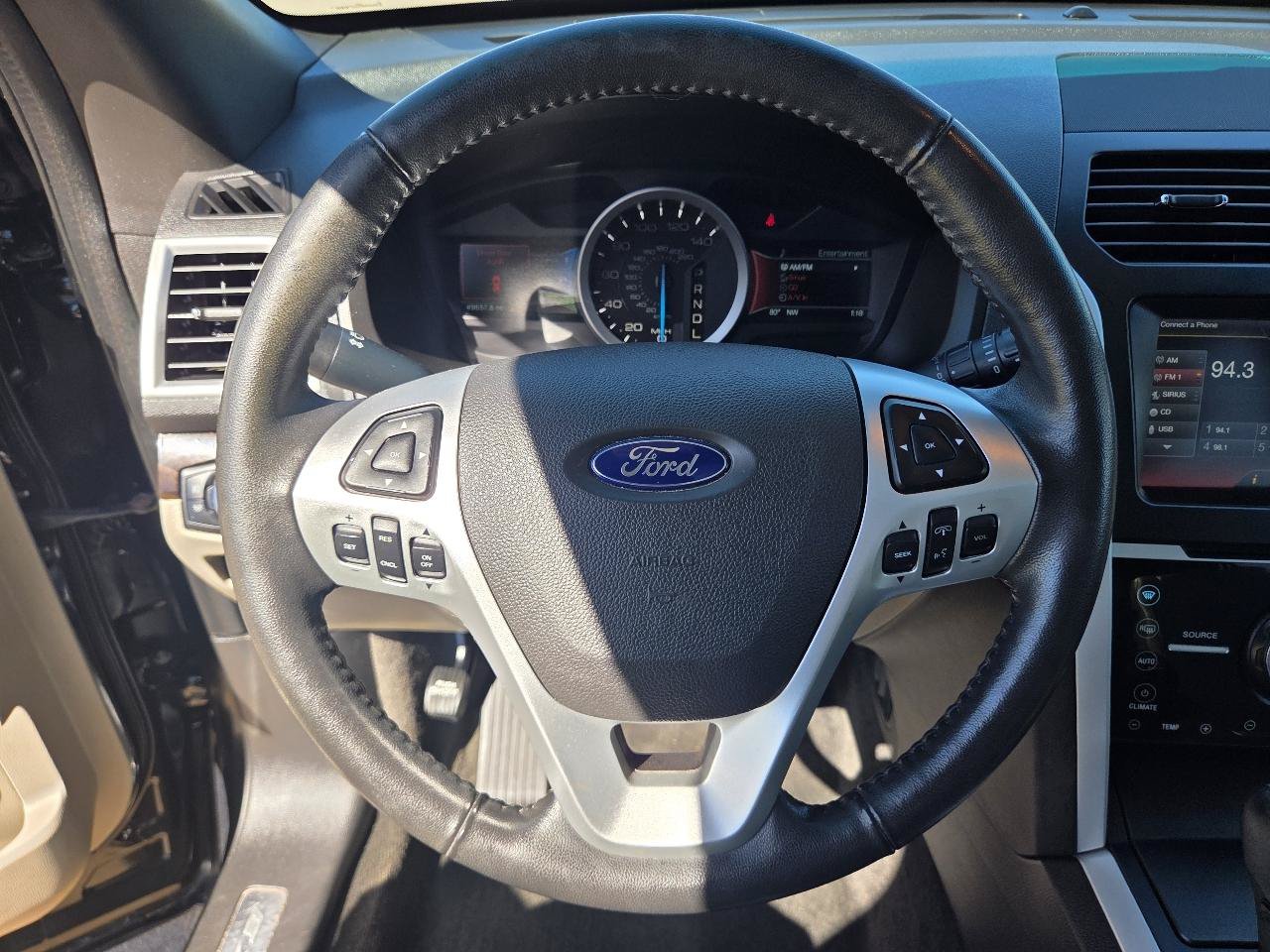 Used 2012 Ford Explorer Limited FWD image 16