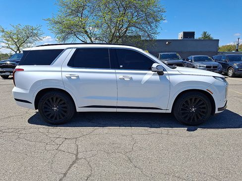 Used 2025 Hyundai Palisade Calligraphy AWD/4WD image 9