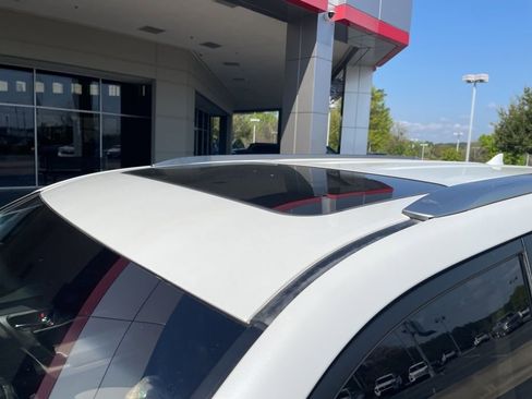 Used 2021 Lexus GX 460 Premium w/ Premium Package image 4