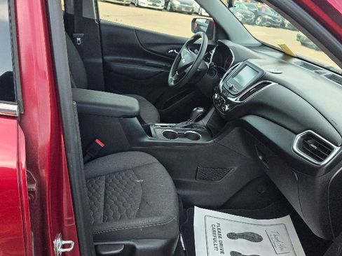 Used 2018 Chevrolet Equinox LT image 15