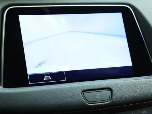 Used 2023 Cadillac XT4 Sport FWD image 23