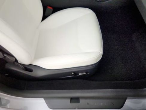Used 2025 Tesla Model 3 Long Range RWD image 35