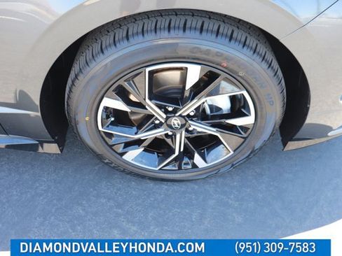 Used 2024 Hyundai Sonata SEL FWD image 26