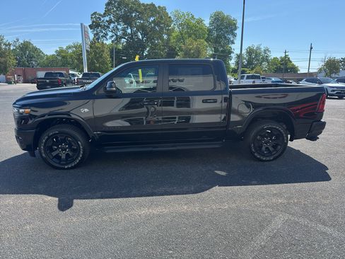 New 2026 RAM 1500 Big Horn AWD/4WD image 6