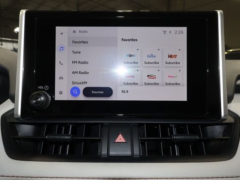 Used 2025 Toyota RAV4 XLE image 13