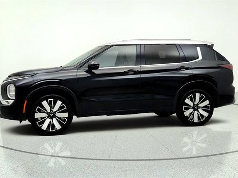 Used 2025 Mitsubishi Outlander GT AWD/4WD image 8