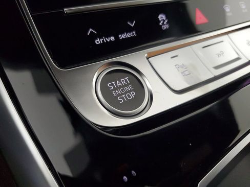 New 2026 Audi Q8 Prestige AWD/4WD image 34