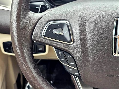 Used 2019 Lincoln MKC Premiere image 23