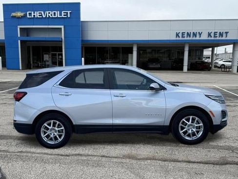 Used 2022 Chevrolet Equinox LT FWD image 3