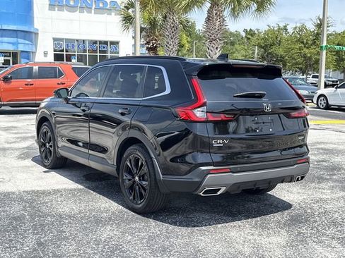 Used 2024 Honda CR-V Sport Touring image 9