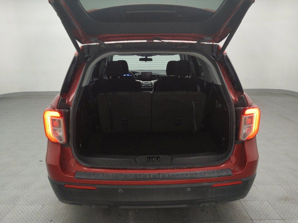 Used 2021 Ford Explorer XLT RWD image 29