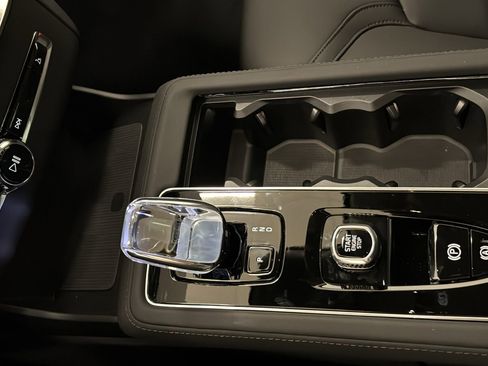 New 2026 Volvo XC90 T8 Plus image 19