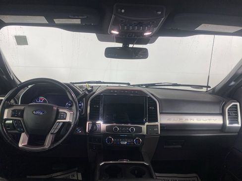 Used 2022 Ford F350 Platinum image 16