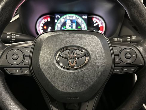 New 2025 Toyota RAV4 XLE image 26