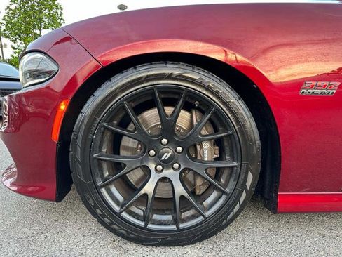 Used 2018 Dodge Charger R/T Scat Pack w/ Dynamics Package RWD image 25