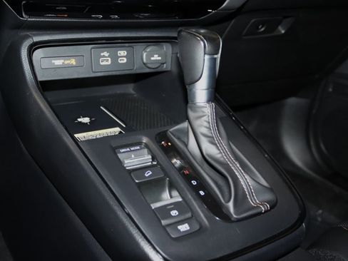 Used 2025 Honda CR-V Sport Touring image 47