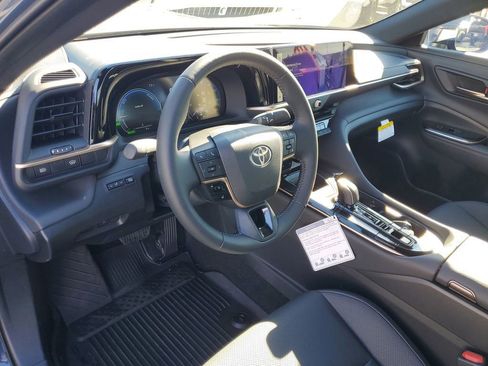 New 2026 Toyota Crown XLE image 11