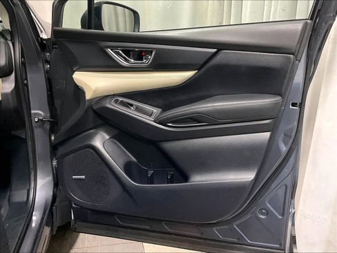 Used 2021 Subaru Ascent Limited w/ Technology Package image 12