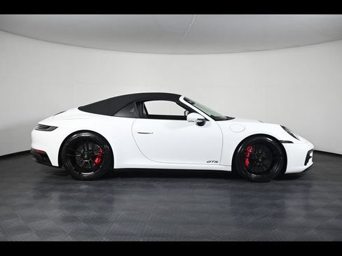 Certified 2023 Porsche 911 Carrera GTS RWD image 15