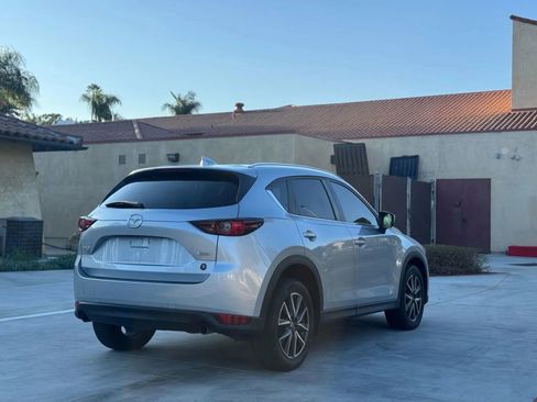 Used 2018 MAZDA CX-5 Touring image 6