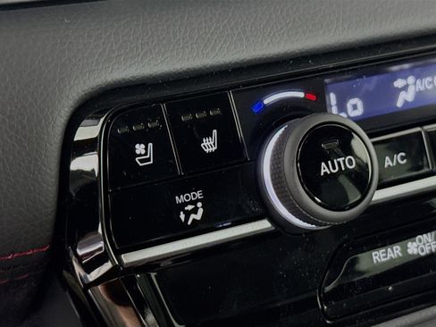 New 2026 Honda Pilot Black Edition image 25