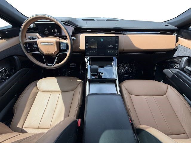 Used 2025 Land Rover Range Rover Sport Dynamic SE AWD/4WD image 12