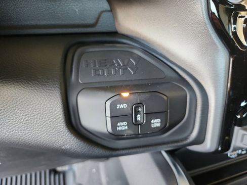 New 2025 RAM 2500 Big Horn image 33