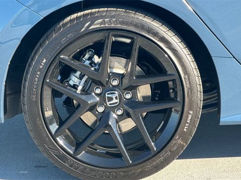 Certified 2025 Honda Civic Sport image 24