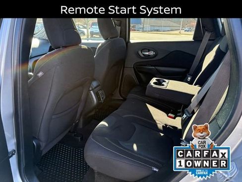 Used 2016 Jeep Cherokee Latitude w/ Comfort/Convenience Group image 23