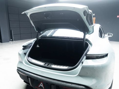 Used 2025 Porsche Taycan RWD image 38