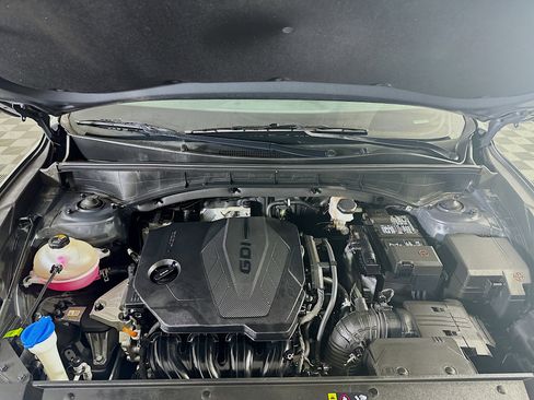 Used 2023 Kia Sorento LX image 34