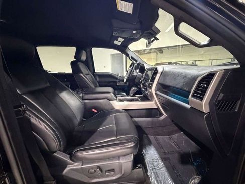 Used 2020 Ford F150 Lariat image 17