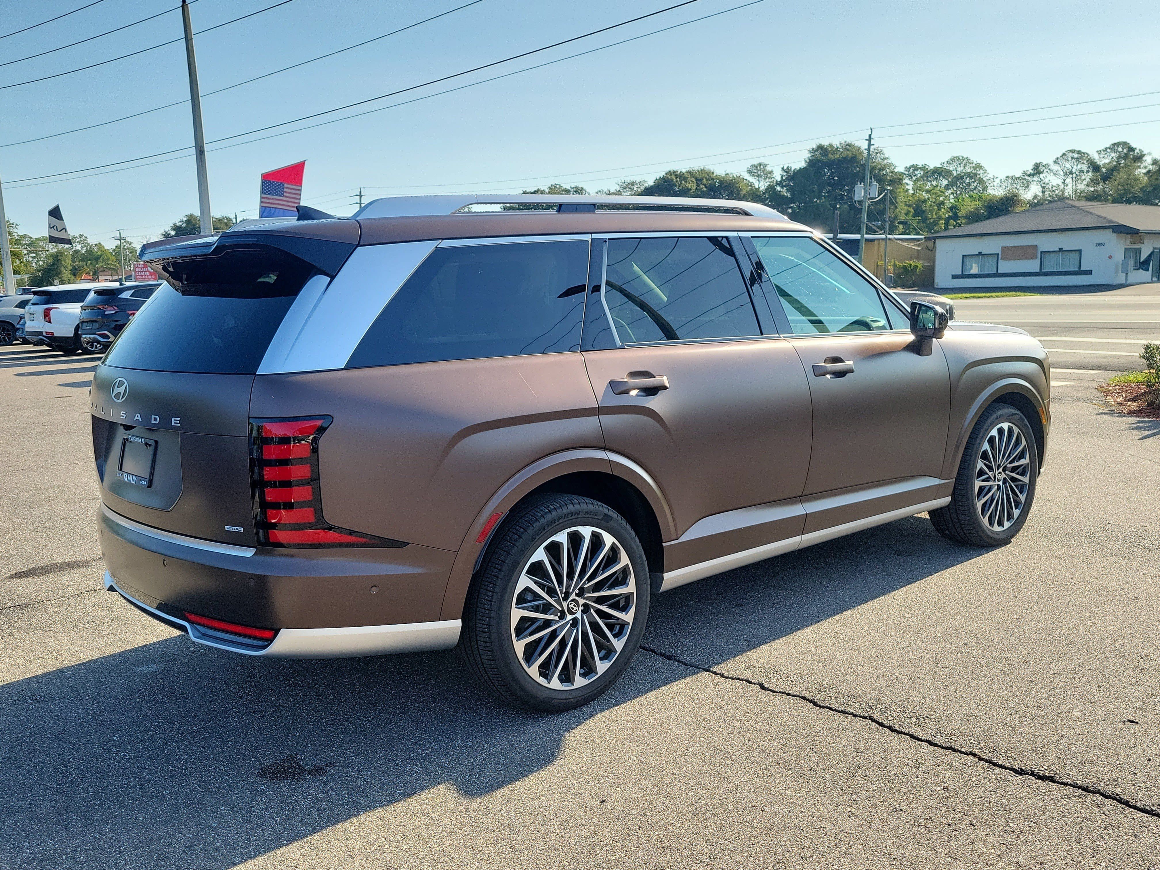 Used 2026 Hyundai Palisade Calligraphy AWD/4WD image 4